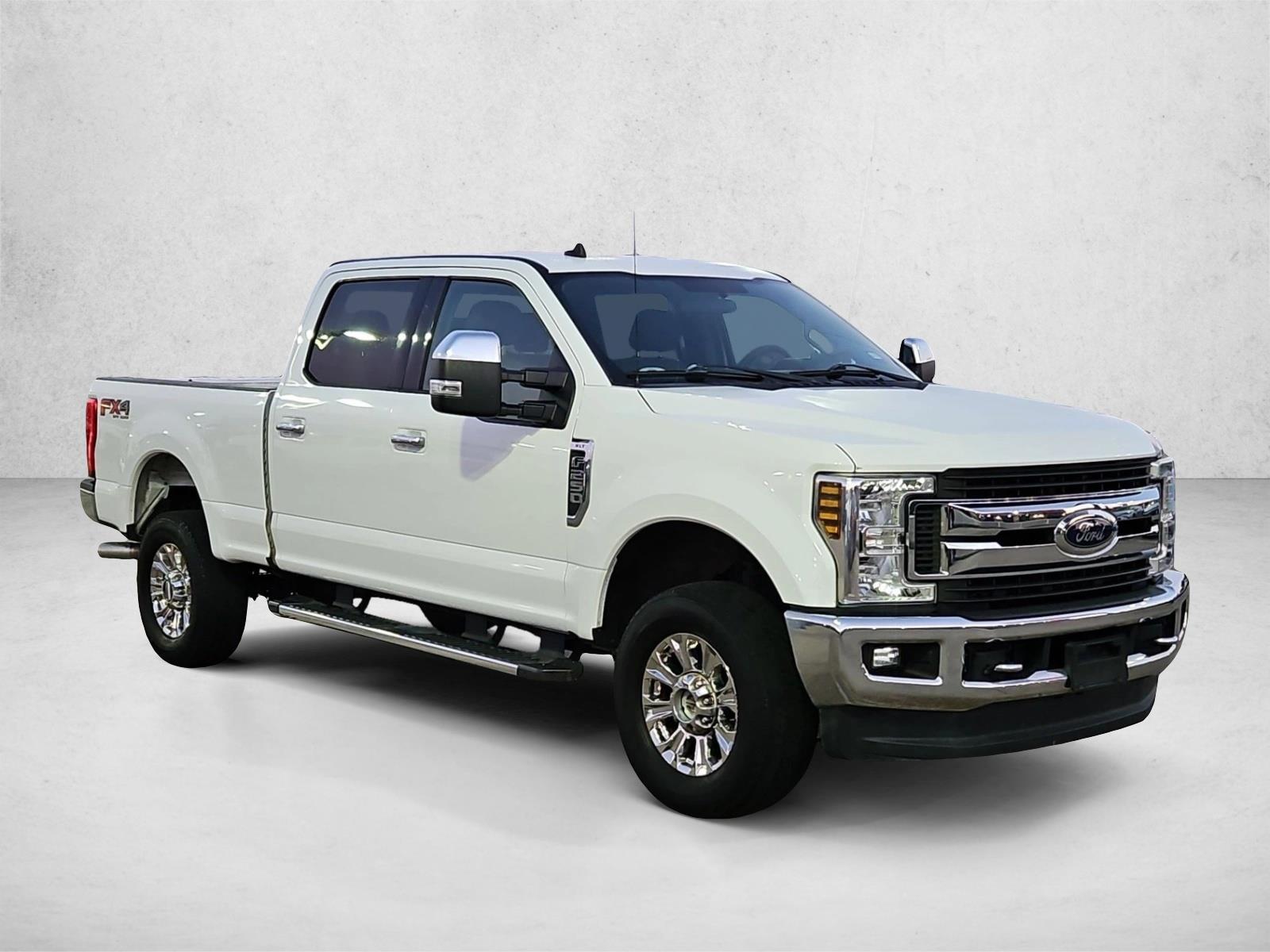 Used 2019 Ford F-250 XLT Truck Crew Cab