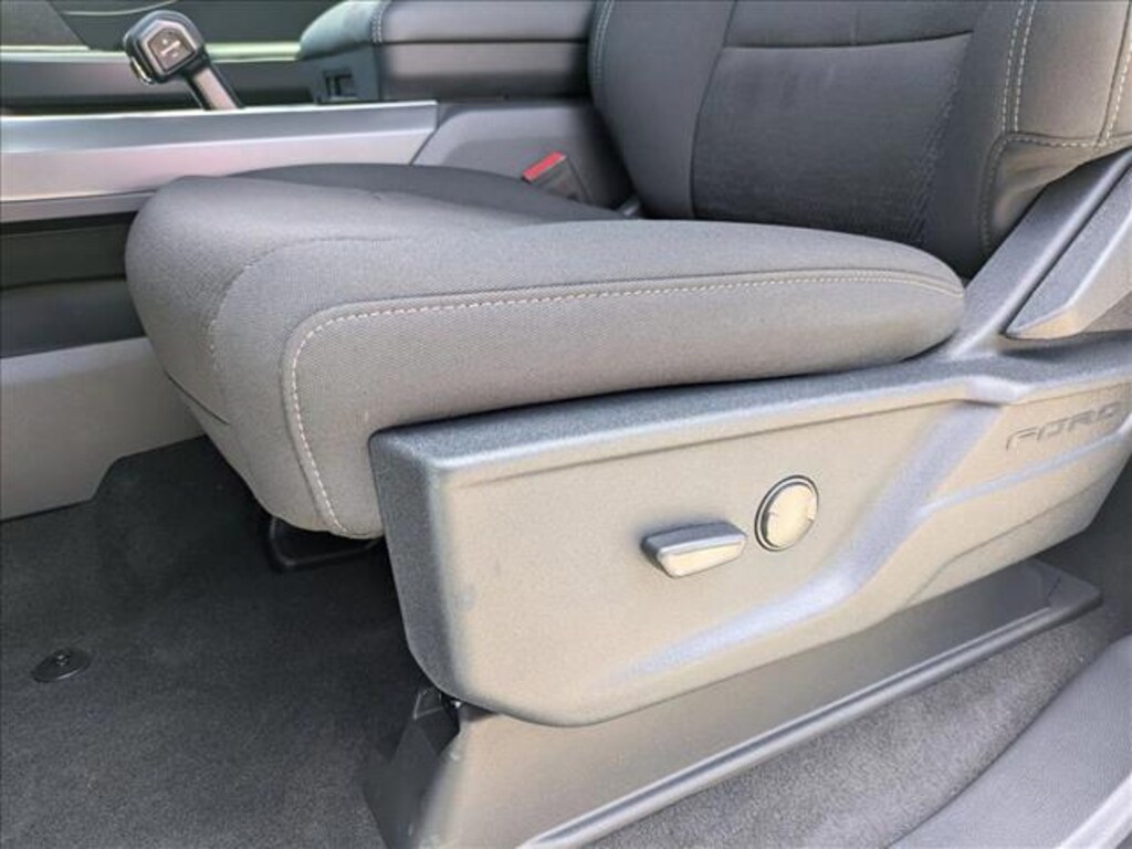 New 2025 Ford F-150 XLT Truck SuperCrew Cab