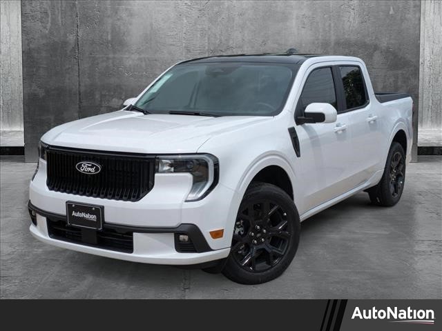 2025 Ford Maverick Lobo's photo