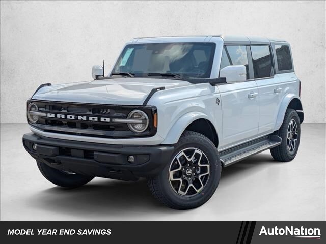 2025 Ford Bronco 4-Door Outer Banks's photo