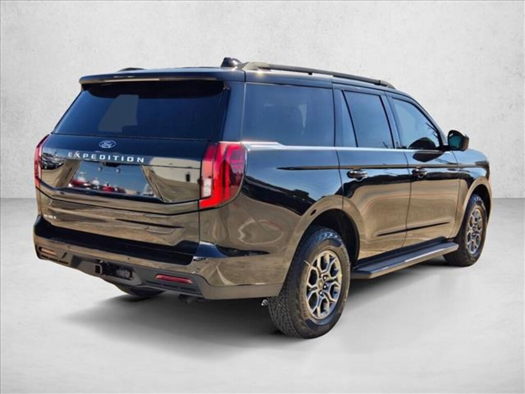 New 2026 Ford Expedition Active SUV