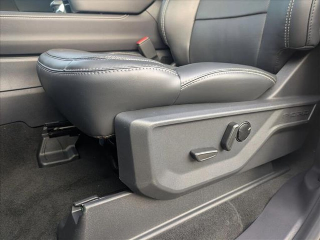 New 2025 Ford Expedition Platinum SUV