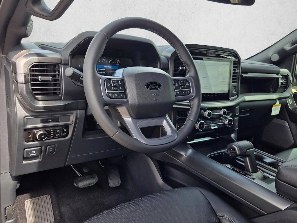 New 2026 Ford F-150 LARIAT Truck SuperCrew Cab