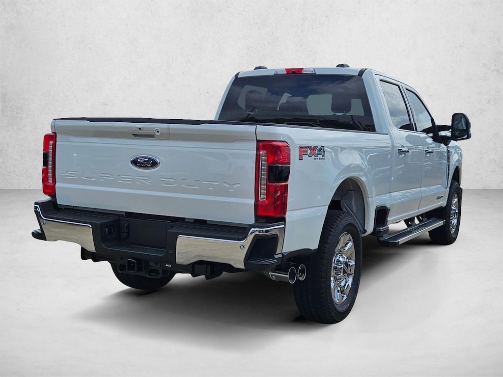 New 2026 Ford F-250 LARIAT Truck Crew Cab