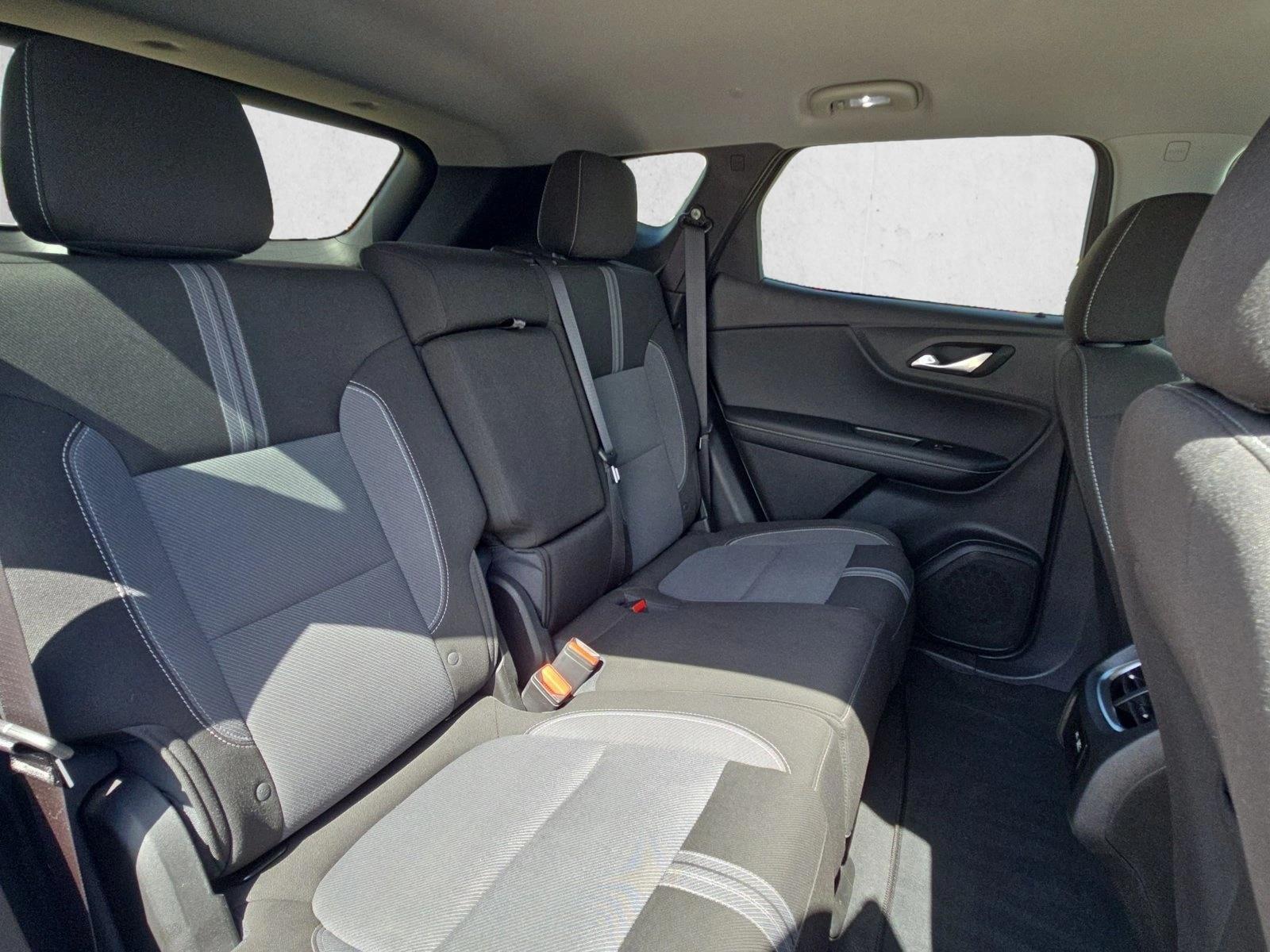 2025 Chevrolet Blazer 2LT - Photo 18
