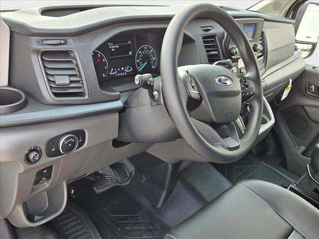 2025 Ford Transit photo 3