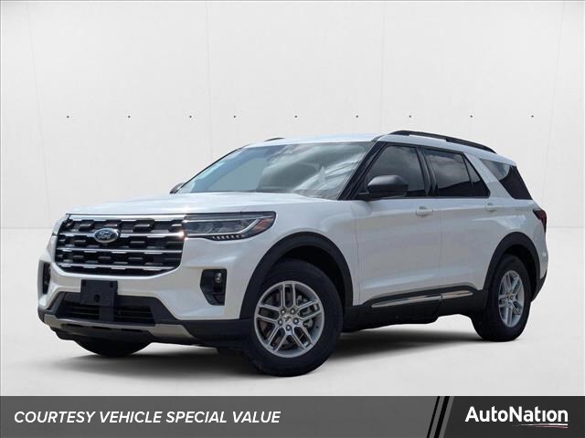 2025 Ford Explorer Active's photo