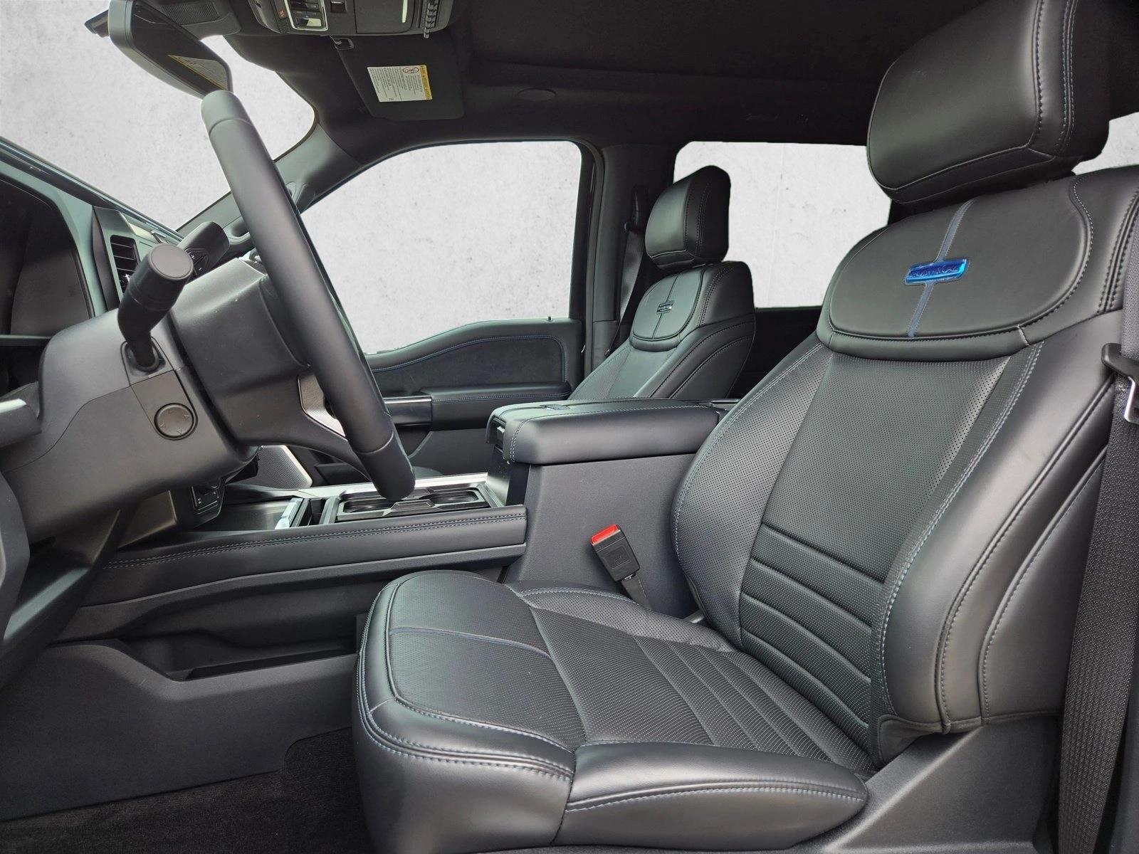 2026 Ford F-250 Super Duty Platinum - Photo 10