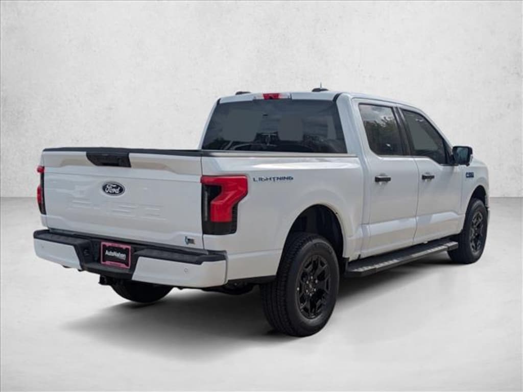 New 2025 Ford F-150 Lightning XLT Truck SuperCrew Cab