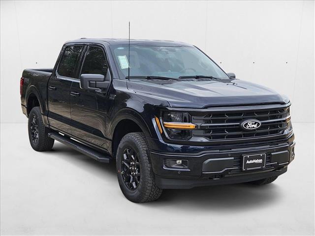 2025 Ford F-150 XLT photo 3