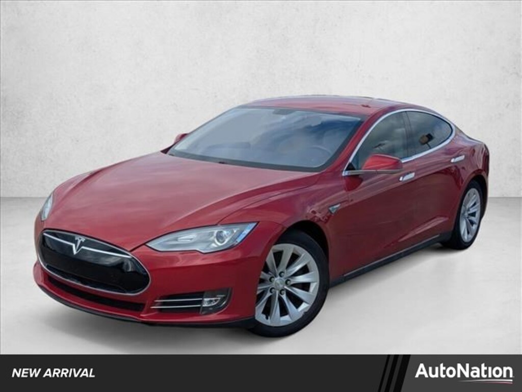 Used 2014 Tesla Model S 60 kWh Battery Sedan
