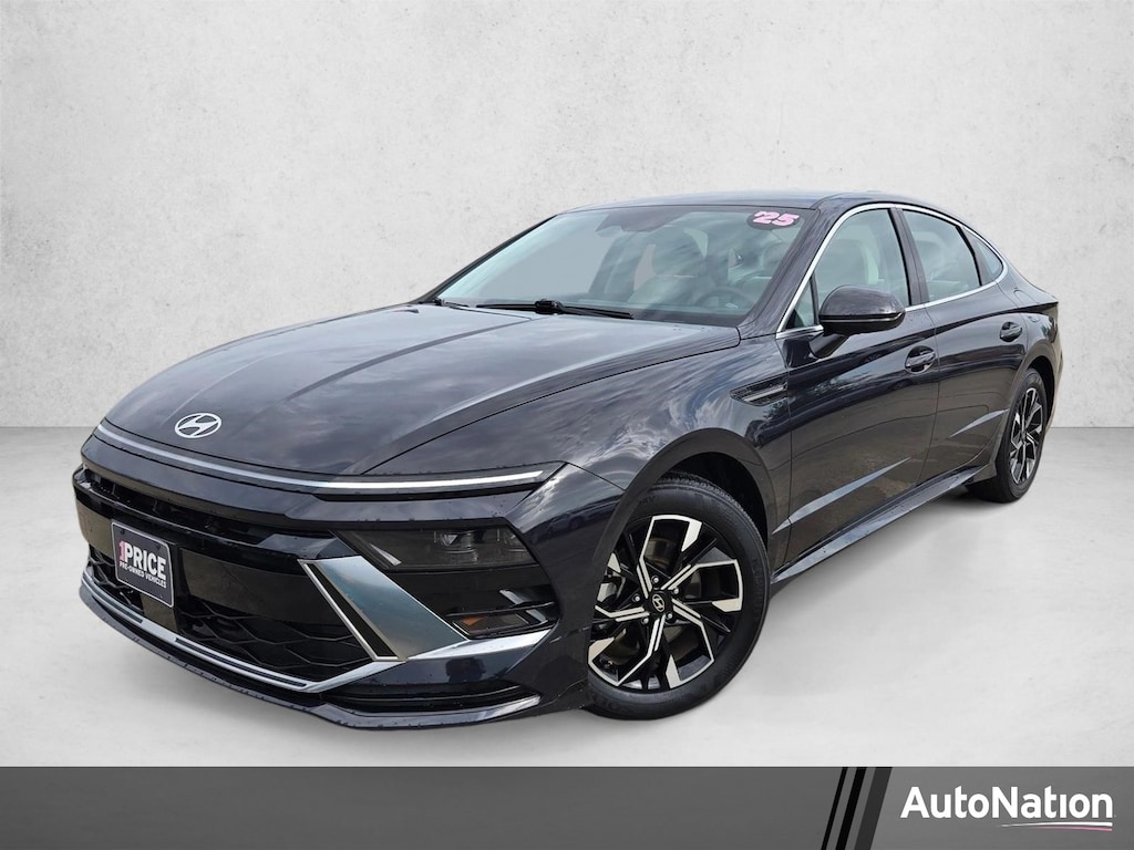 Used 2025 Hyundai Sonata SEL Sedan