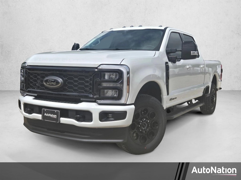 New 2026 Ford F-250 LARIAT Truck Crew Cab