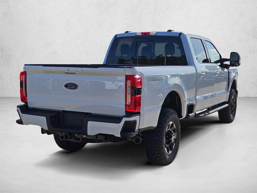 New 2026 Ford F-250 XLT Truck Crew Cab
