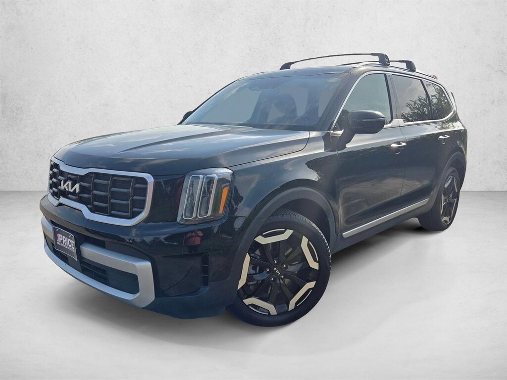 Used 2025 Kia Telluride S SUV