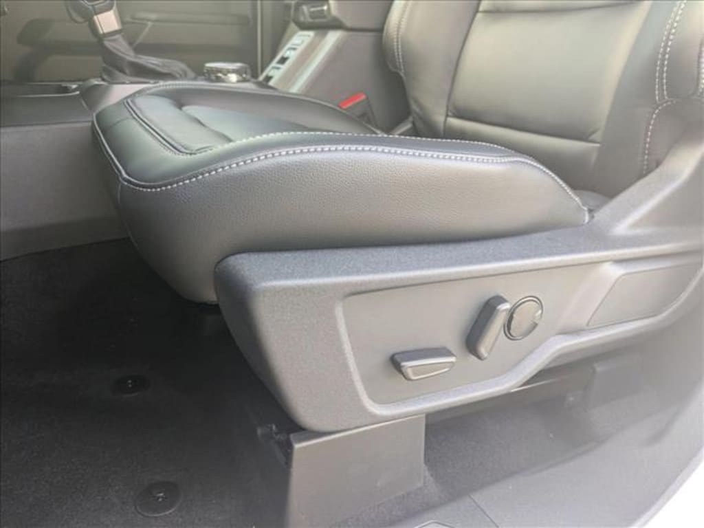 New 2025 Ford Bronco Outer Banks SUV