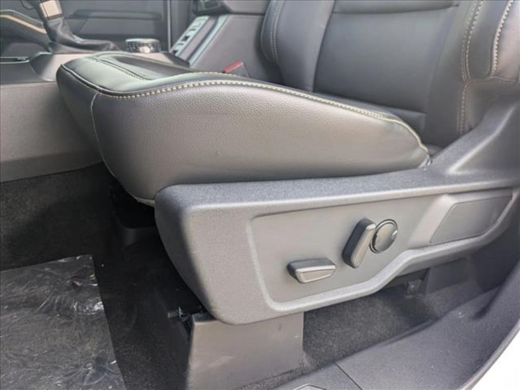 New 2025 Ford Bronco Badlands SUV