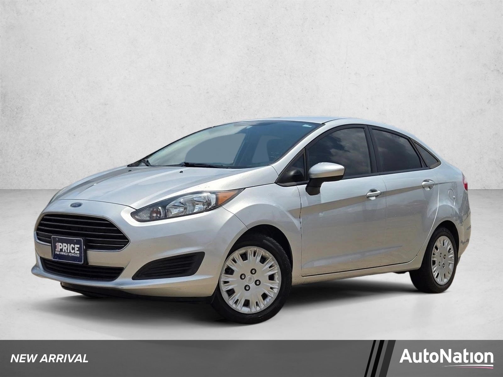 2014 Ford Fiesta S Sedan's photo