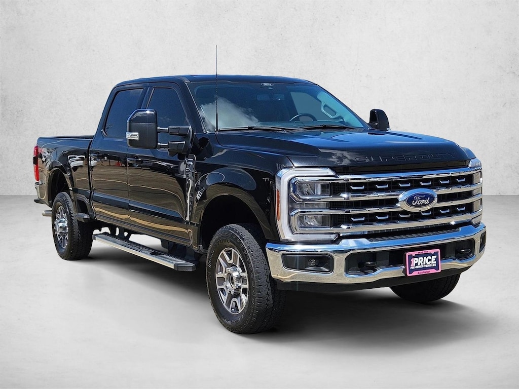 Used 2024 Ford F-250 LARIAT Truck Crew Cab