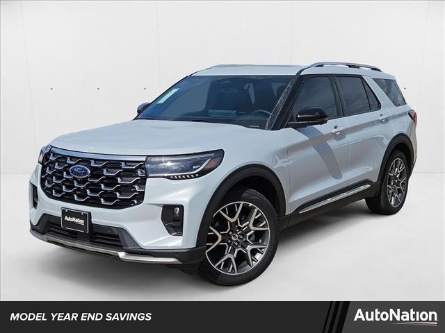 2025 Ford Explorer Platinum's photo