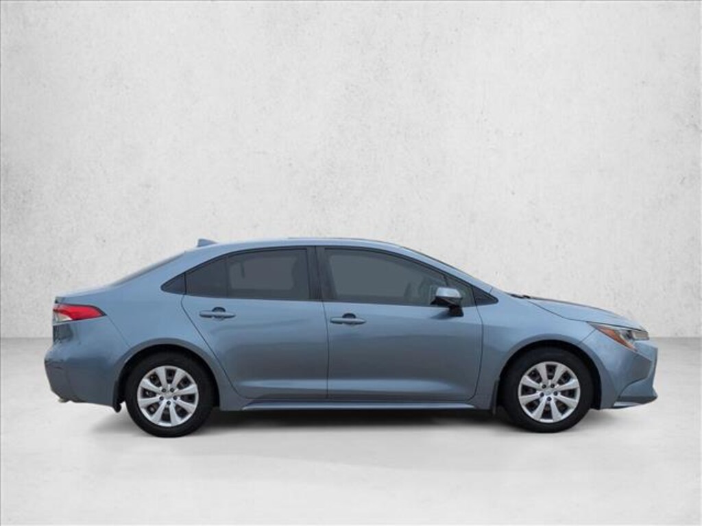 Used 2020 Toyota Corolla LE Sedan