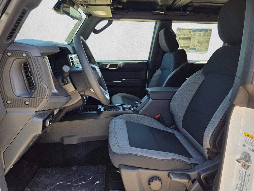 New 2026 Ford Bronco Base SUV