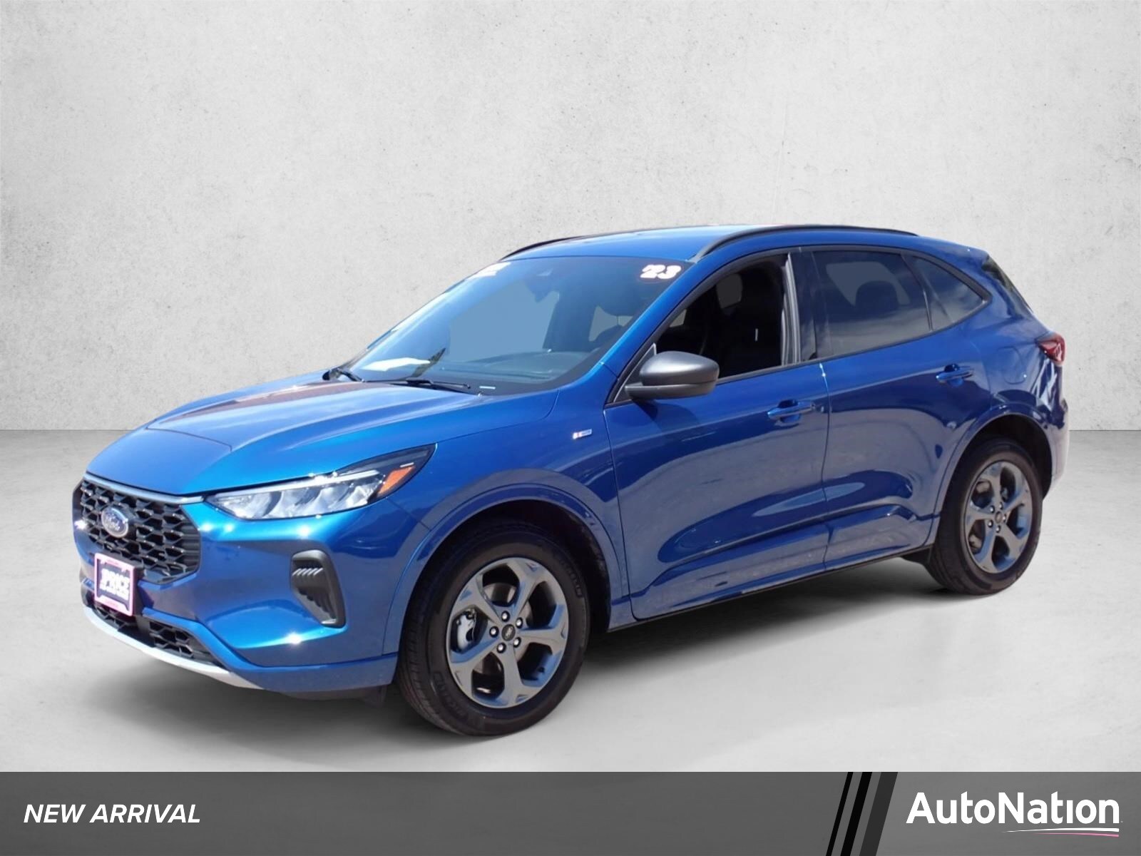 2023 Ford Escape ST-Line AWD's photo