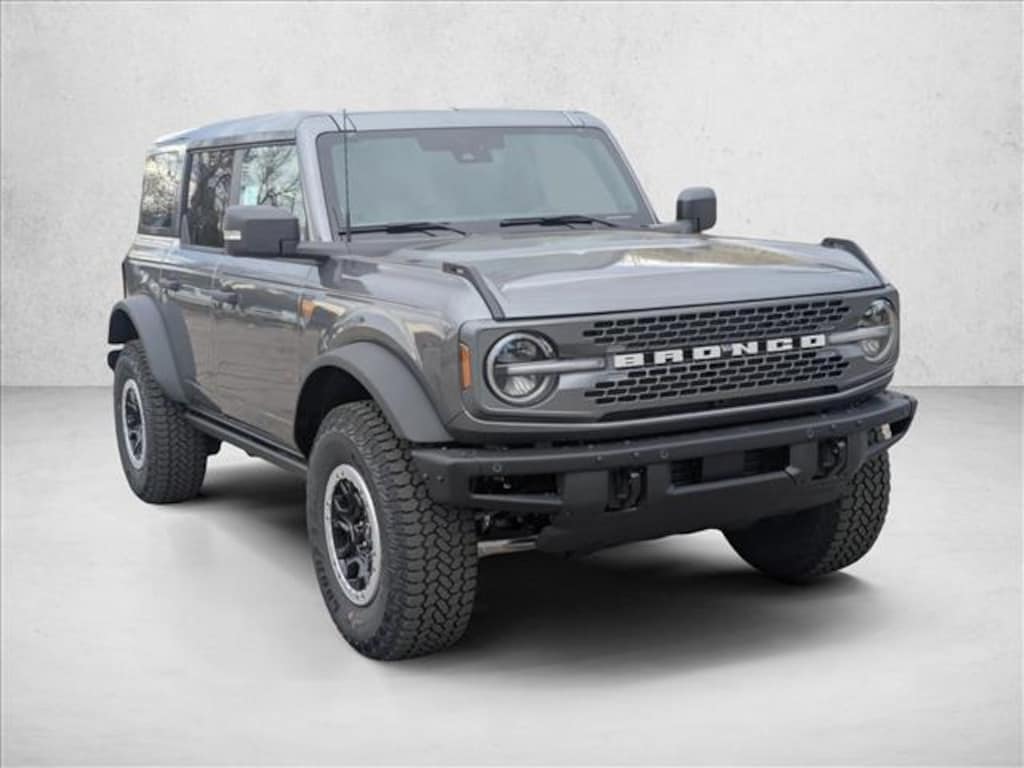 New 2025 Ford Bronco Badlands SUV