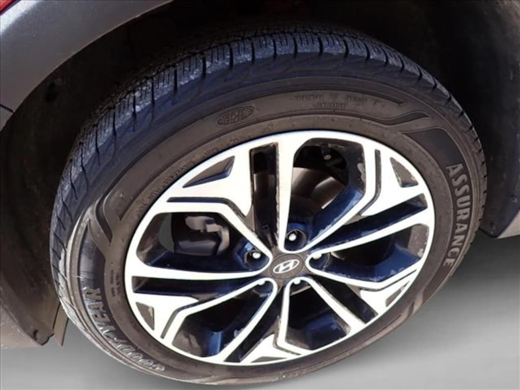 Used 2019 Hyundai Santa Fe Limited SUV