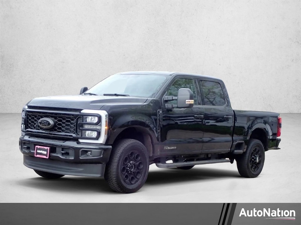 New 2026 Ford F-250 XLT Truck Crew Cab