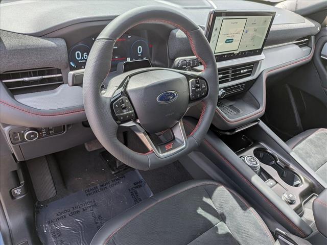 2025 Ford Explorer ST photo 3