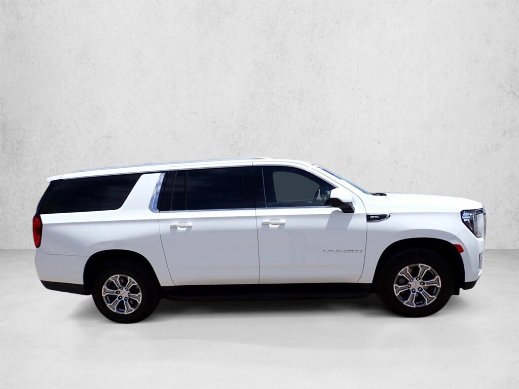 Used 2022 GMC Yukon XL SLE SUV