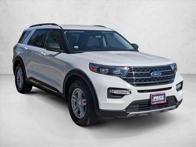 2020 Ford Explorer XLT photo 2