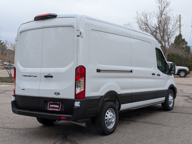 2026 Ford Transit photo 2