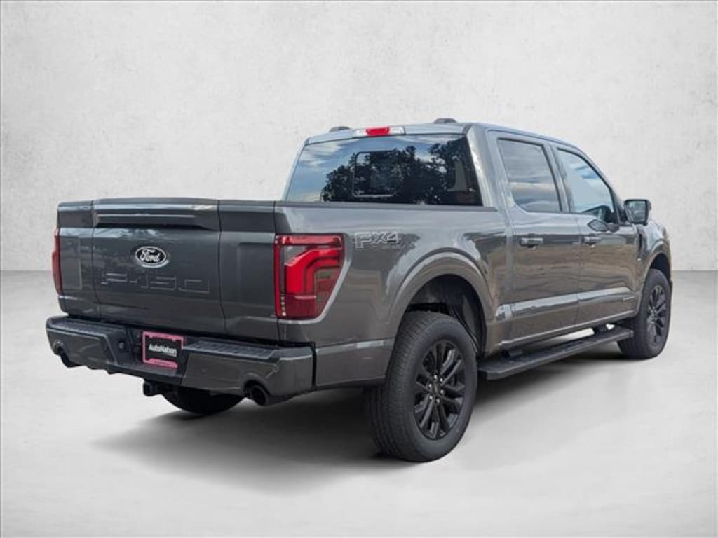 New 2025 Ford F-150 LARIAT Truck SuperCrew Cab