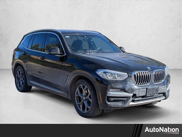 2021 BMW X3 30e's photo