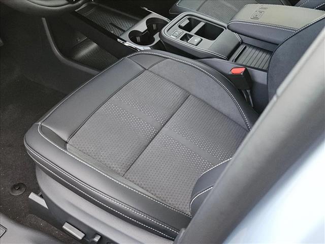 2025 Ford Mustang Mach-E GT photo 4