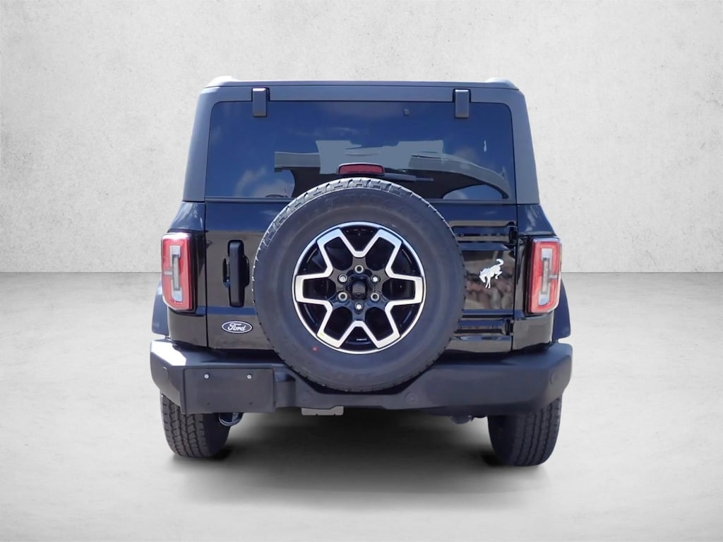 New 2026 Ford Bronco Outer Banks SUV