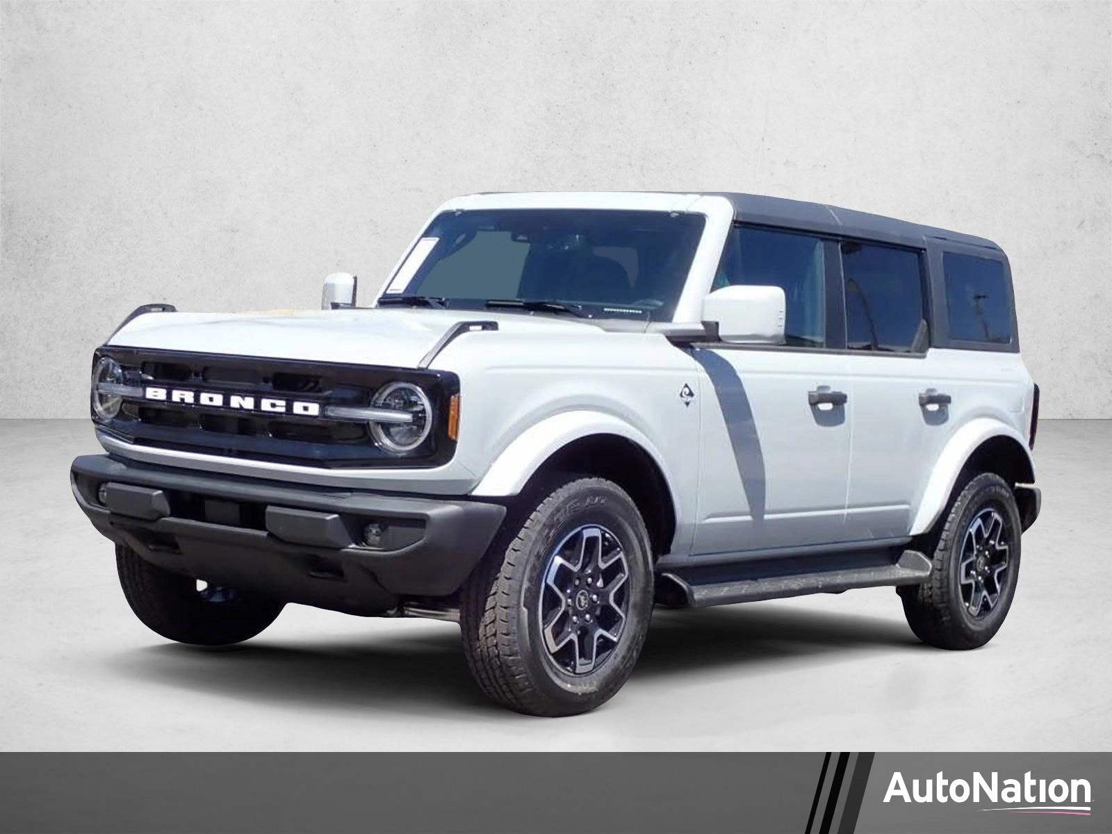 2026 Ford Bronco Outer Banks 4x4's photo