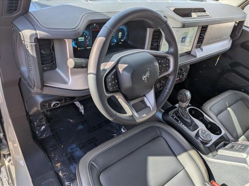 New 2025 Ford Bronco Outer Banks SUV