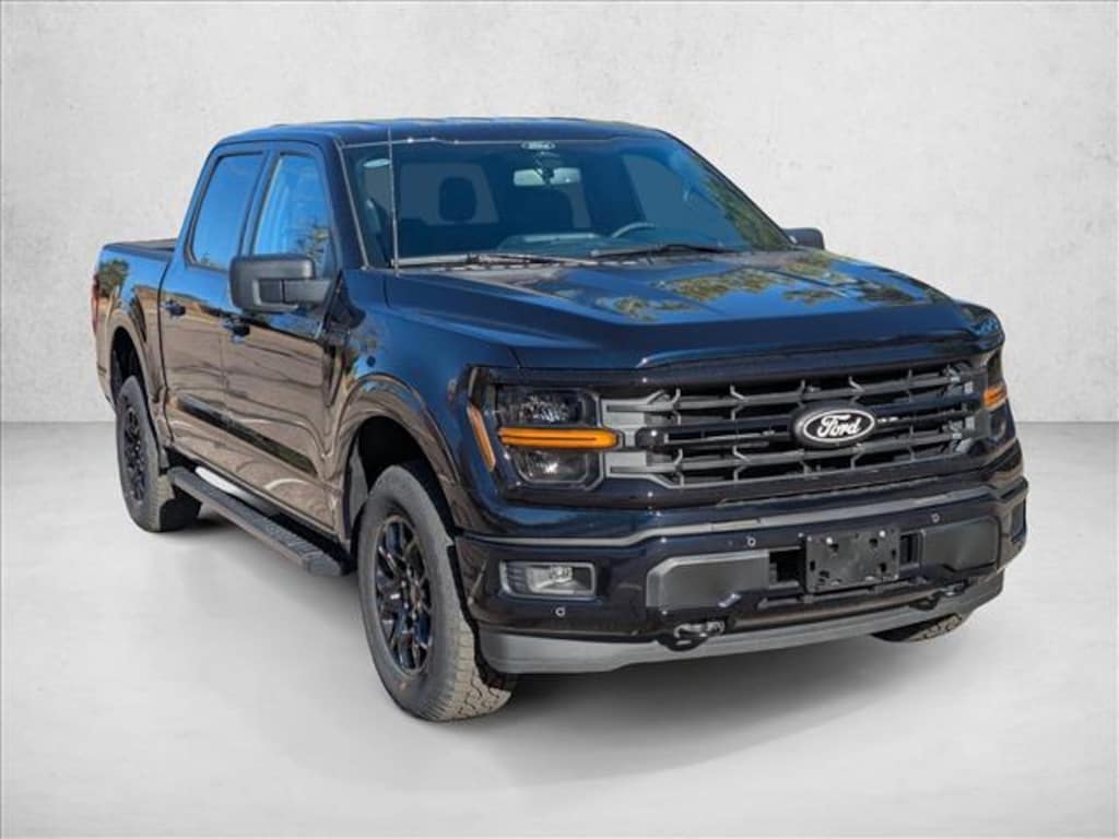 New 2025 Ford F-150 XLT Truck SuperCrew Cab