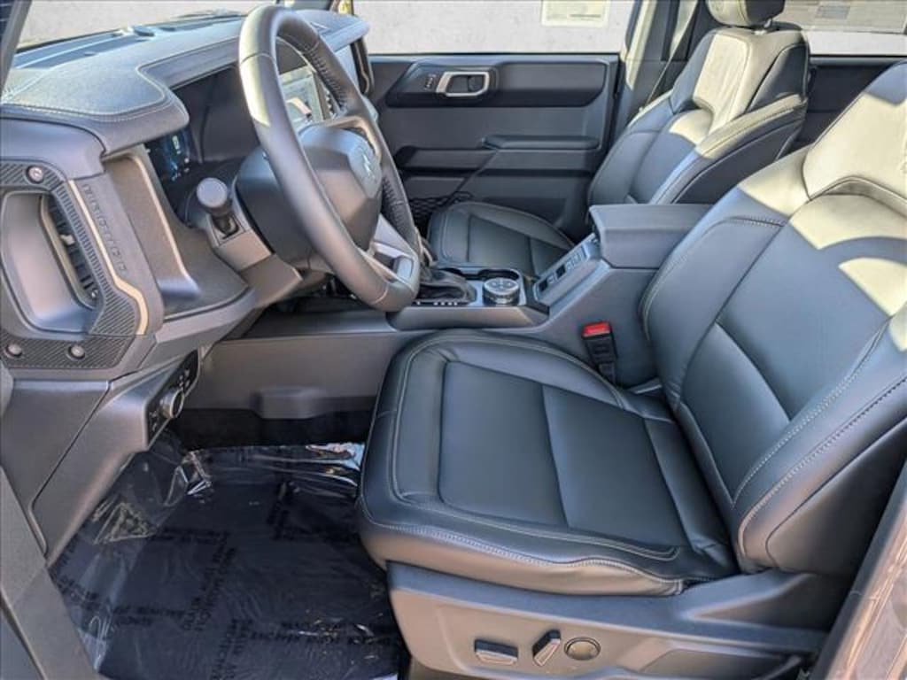 New 2025 Ford Bronco Badlands SUV