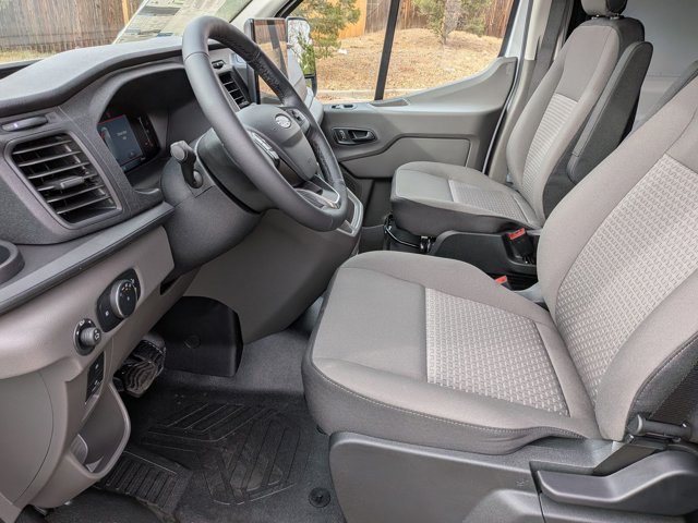 2026 Ford Transit photo 4