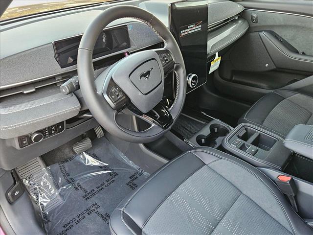 2025 Ford Mustang Mach-E GT photo 3