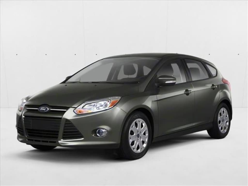 Used 2012 Ford Focus SEL Hatchback