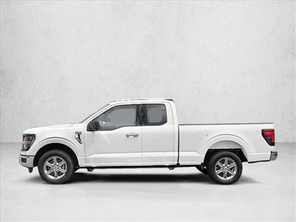 New 2025 Ford F-150 XLT Truck SuperCrew Cab