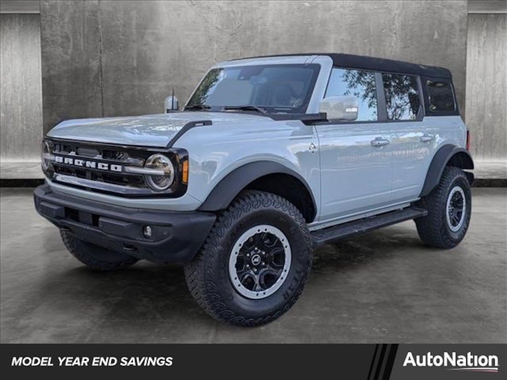 New 2024 Ford Bronco Outer Banks SUV