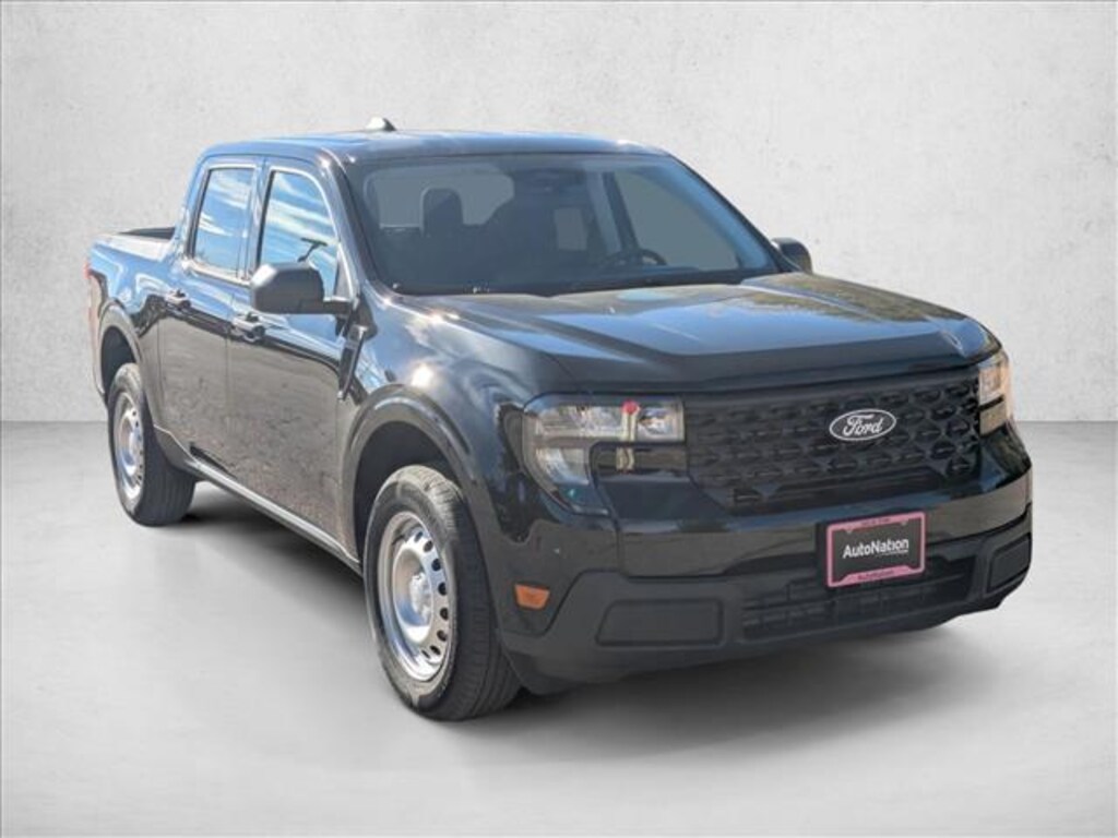 New 2025 Ford Maverick XL Truck SuperCrew