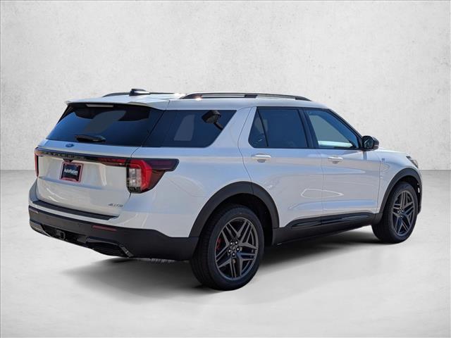 2025 Ford Explorer ST-Line photo 2