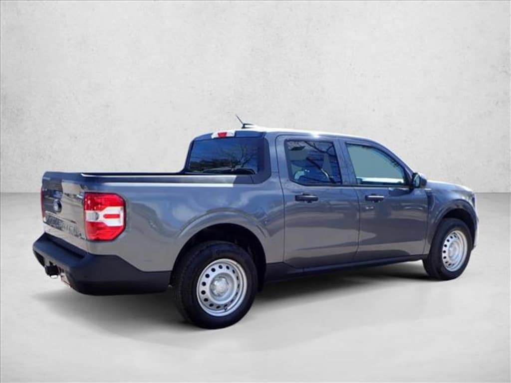 New 2026 Ford Maverick XL Truck SuperCrew